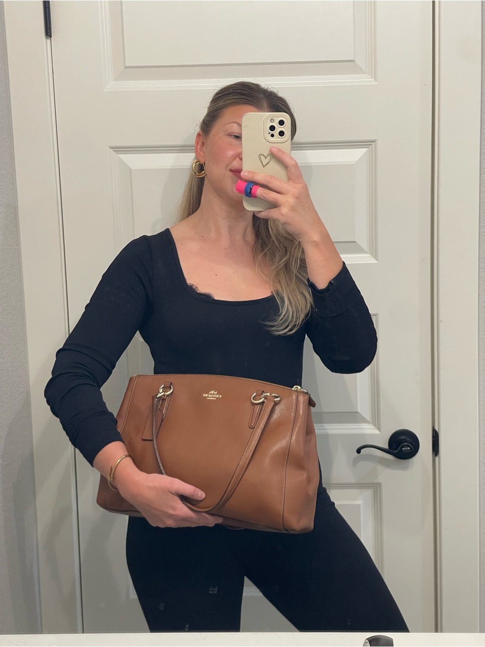 Coach Bag - Picture 4 of 14